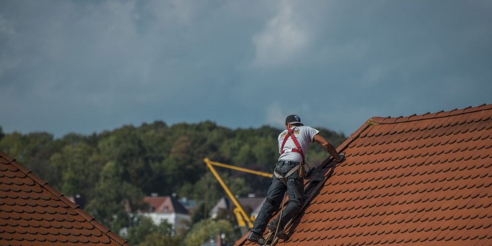 Simple Guide of Roofing Services