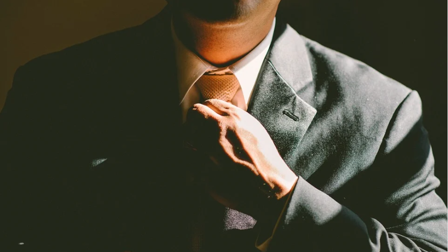 Professional Appearance Tips for Real Estate Agents